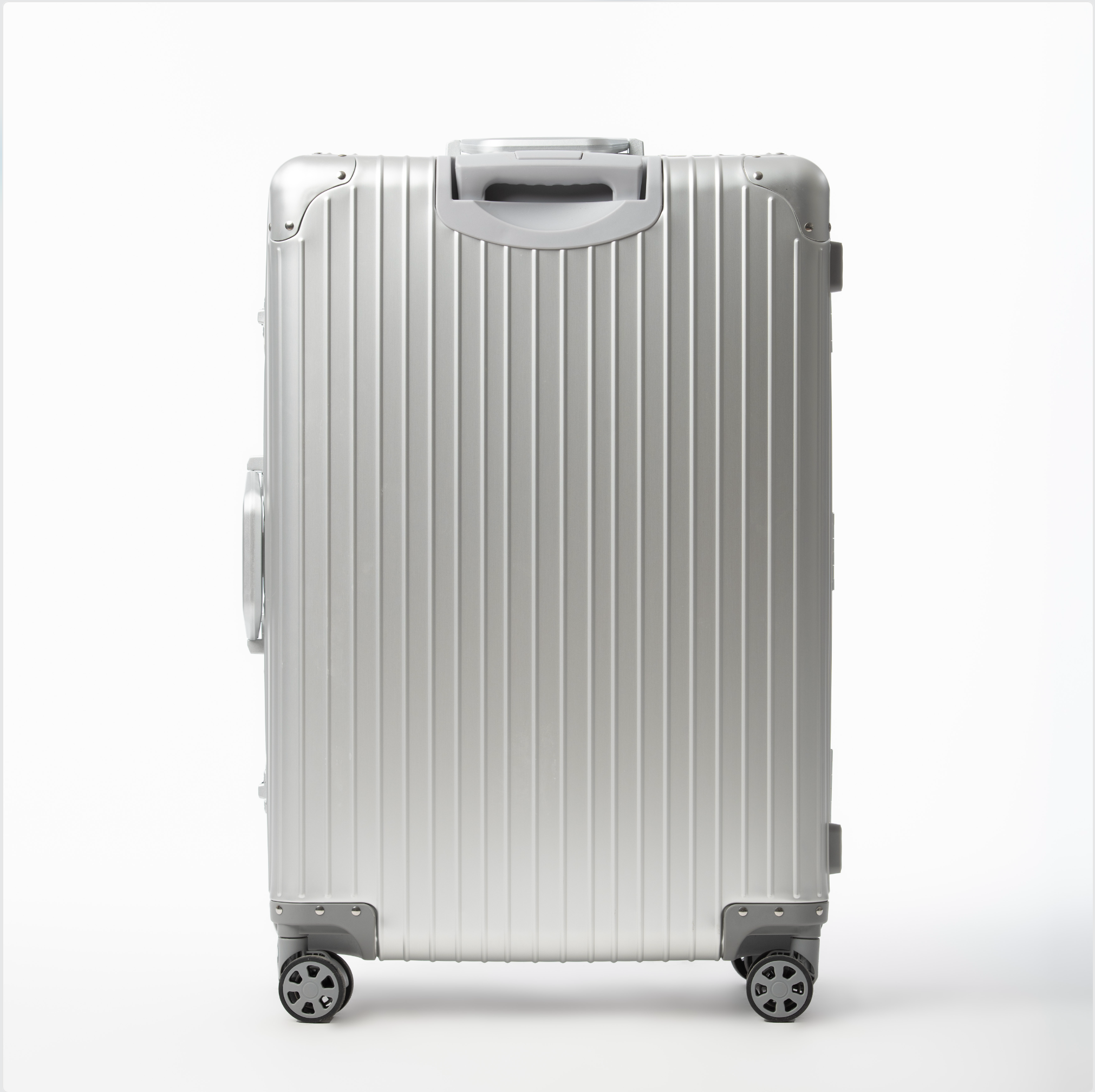 ALUMINIUM SUITCASE